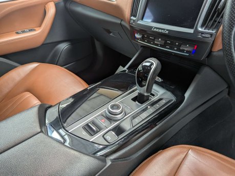 Maserati Levante 3.0 Levante D V6 Auto 4WD 5dr 58