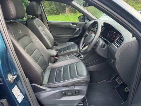 Volkswagen Tiguan 2.0 Tiguan R-Line TDI Semi-Auto 5dr 19