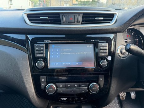Nissan Qashqai N-VISION DCI 16