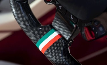 Ferrari 812 Superfast 18