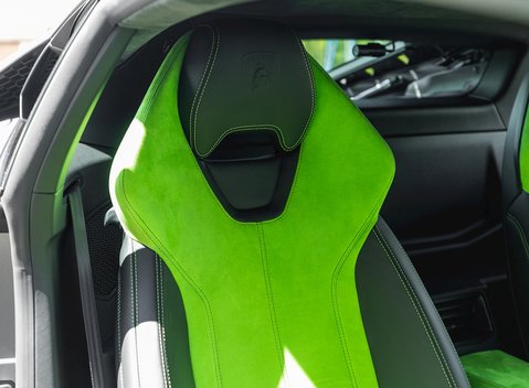 Lamborghini Huracan LP610-4 13