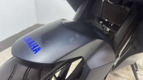 Yamaha R125 YZF 2023 ONLY 4K 1 OWNER NEW MOT SERVICED SPORTS BIKE 125CC 28