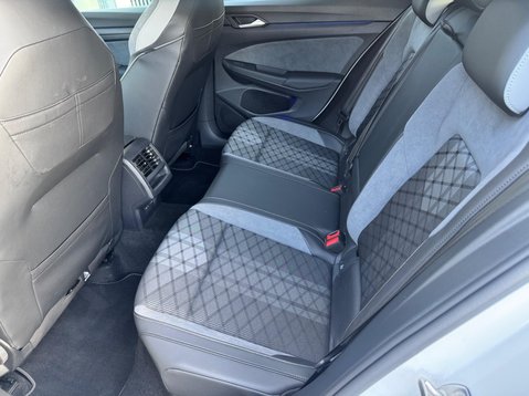 Volkswagen Golf R-LINE ETSI DSG 20