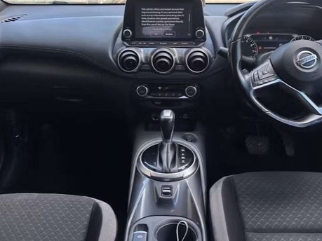 Nissan Juke 1.0 DIG-T N-Connecta SUV 5dr Petrol DCT Auto Euro 6 (s/s) (114 ps) 25