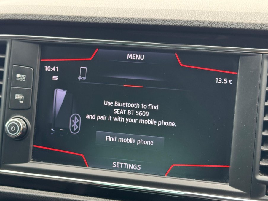 2020 SEAT Leon — image 21