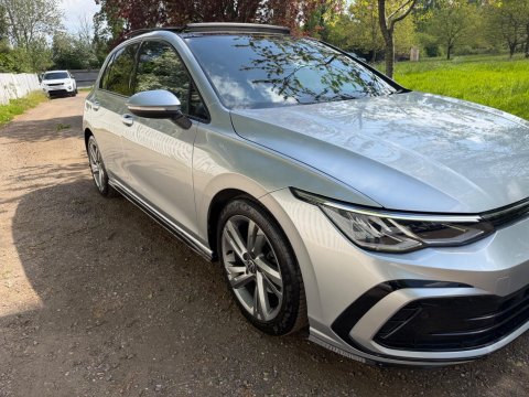 Volkswagen Golf R-LINE ETSI DSG 7