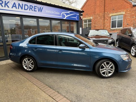 Volkswagen Jetta GT TDI BLUEMOTION TECHNOLOGY 2