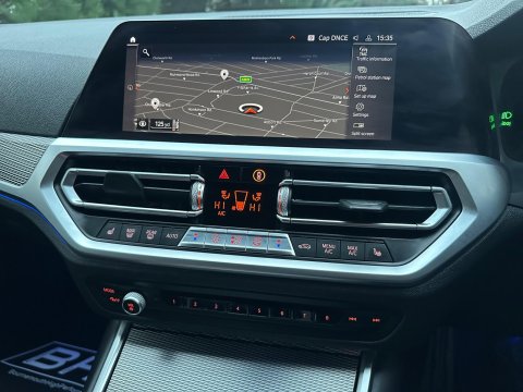 BMW 3 Series 2.0 330i M Sport Auto Euro 6 (s/s) 4dr 23