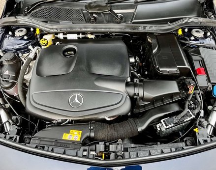 Mercedes-Benz A Class 1.6 A 180 Sport Exeutive Auto 5dr 7