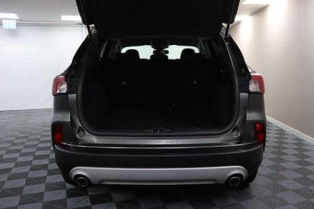 Ford Kuga TITANIUM 14