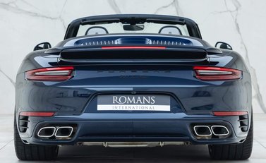Porsche 911 Turbo Cabriolet (991.2) 10
