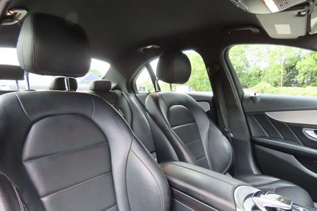 Mercedes-Benz C Class 2.1 C220 BlueTEC AMG Line Saloon 4dr Diesel G-Tronic+ Euro 6 (s/s) (170 ps) 8