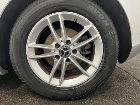 Mercedes-Benz A Class 1.3 A 180 SE Auto 5dr 5