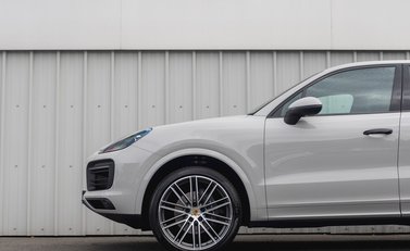 Porsche Cayenne V6 25