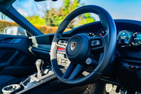 Porsche 911 CARRERA T Manual 12