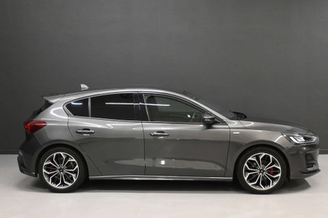 Ford Focus 1.0 Focus ST-Line X mHEV Auto 5dr 19