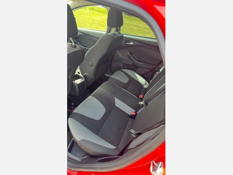 Ford Focus ZETEC 8