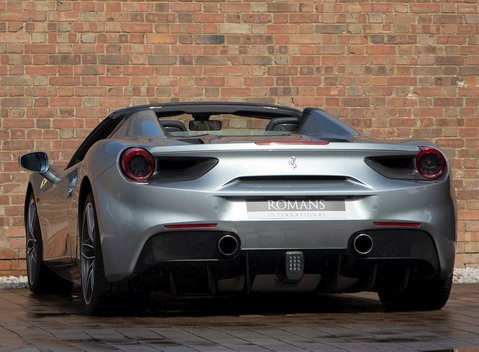 Ferrari 488 Spider 3