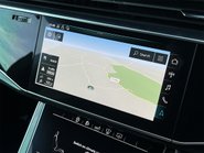 Audi Q8 RS VORSPRUNG TFSI QUATTRO MHEV 76