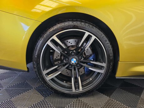 BMW M4 3.0 BiTurbo Coupe 2dr Petrol DCT Euro 6 (s/s) (431 ps) 19