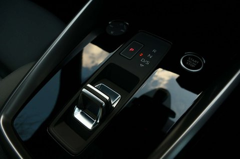 Audi A3 1.5 A3 Black Edition 35 TFSI MHEV SA 5dr 27