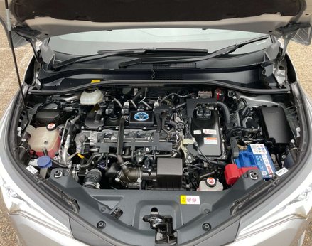 Toyota C-HR 1.8 C-HR Icon HEV CVT 5dr 7