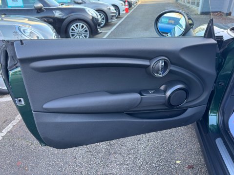 Mini Cooper 1.5 Cooper Steptronic Euro 6 (s/s) 3dr 59