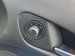 Vauxhall Adam 1.2 Adam Energised 3dr 44