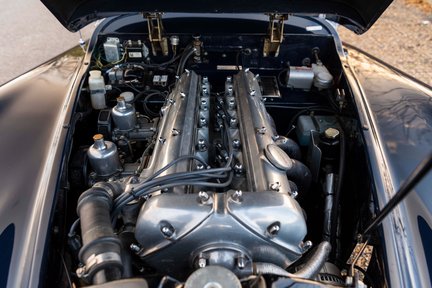 Jaguar XK 140 Drop-Head Coupe 43