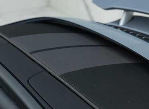 Porsche 911 Turbo S CABRIOLET (992) 43