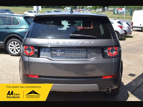 Land Rover Discovery Sport 2.0 Discovery Sport SE Tech TD4 Auto 4WD 5dr 4