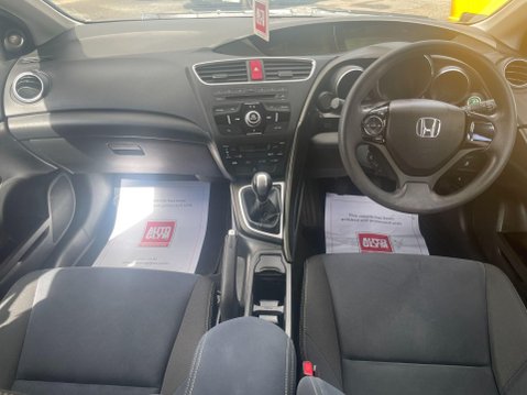 Honda Civic 1.6 i-DTEC Black Edition Tourer Euro 5 (s/s) 5dr 19