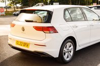 Volkswagen Golf LIFE TSI 8