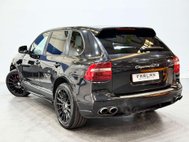 Porsche Cayenne 4.8 GTS SUV 5dr Petrol Tiptronic S AWD (332 g/km, 405 bhp) 19