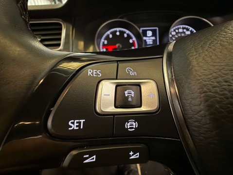 Volkswagen Golf 1.5 Golf SE Nav TSi Evo Semi-Auto 5dr 18