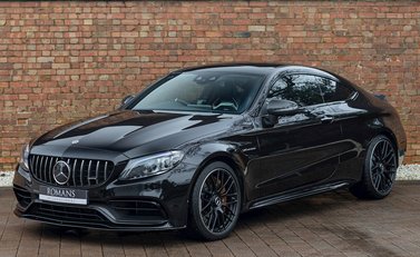 Mercedes-Benz C63 S Premium Plus 6