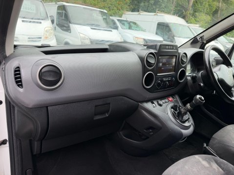 Peugeot Partner 1.6 BlueHDi 854 Professional Panel Van 5dr Diesel Manual L1 (112 g/km, 97.6 36