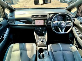 Nissan LEAF Leaf Tekna Electric 110Kw 39kWh (AUTOMATIC) 5dr 2