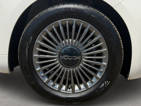 Fiat 500 87kW Icon 42kWh 3dr Auto 12