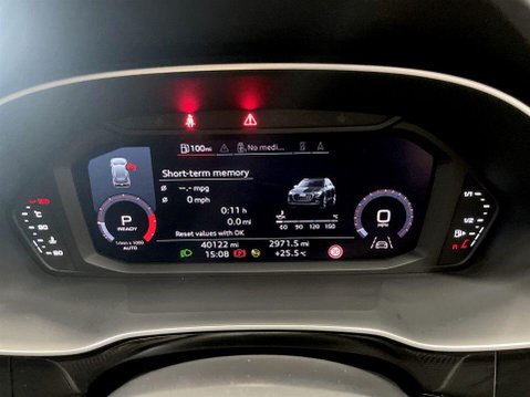 Audi Q3 1.5 TFSI CoD 35 S line SUV 5dr Petrol S Tronic Euro 6 (s/s) (150 ps) Parkin 14