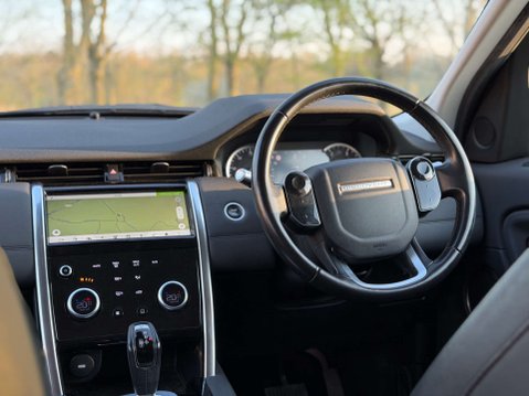 Land Rover Discovery Sport 2.0 Discovery Sport S D Auto 4WD 5dr 13