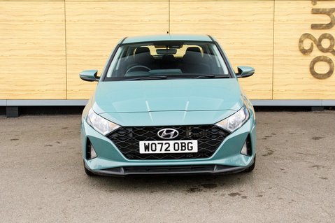 Hyundai i20 T-GDI SE CONNECT MHEV 5