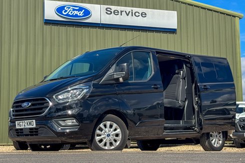 Ford Transit Custom Crew Cab AUTO SWB L1H1 Low Roof Limited 320 Air Con Alloys Sensors Cam EURO