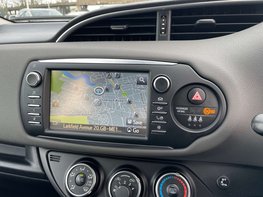 Toyota Yaris 1.5 Yaris Icon Tech VVT-i 5dr 28