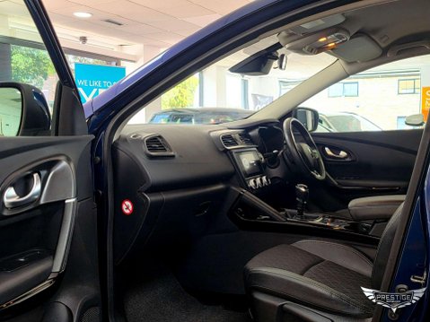 Renault Kadjar 1.3 TCe Iconic Euro 6 (s/s) 5dr 49