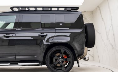 Land Rover Defender 110 P400 X 28