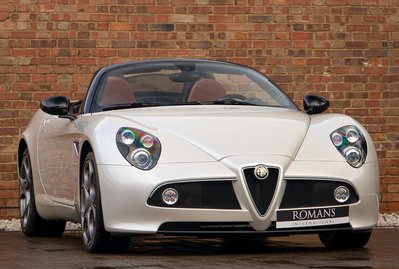 Alfa Romeo 8C Spider
