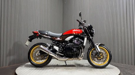 Kawasaki Z900 50TH ANNIVERSARY 2022 6K MOT OCTOBER 2027 900CC 1