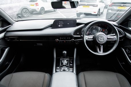 Mazda 3 SPORT LUX MHEV