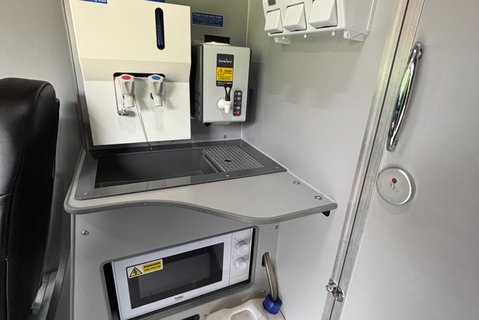 Iveco Daily 70C18V Welfare Unit - Tail Lift / Toilet / 7 Seats / Air Con 24